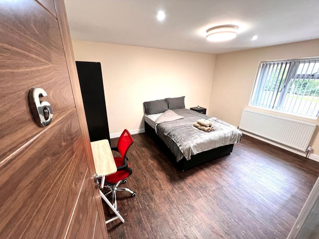 Appartement Nines Of Elegance At Castle Road à Birmingham Extérieur photo