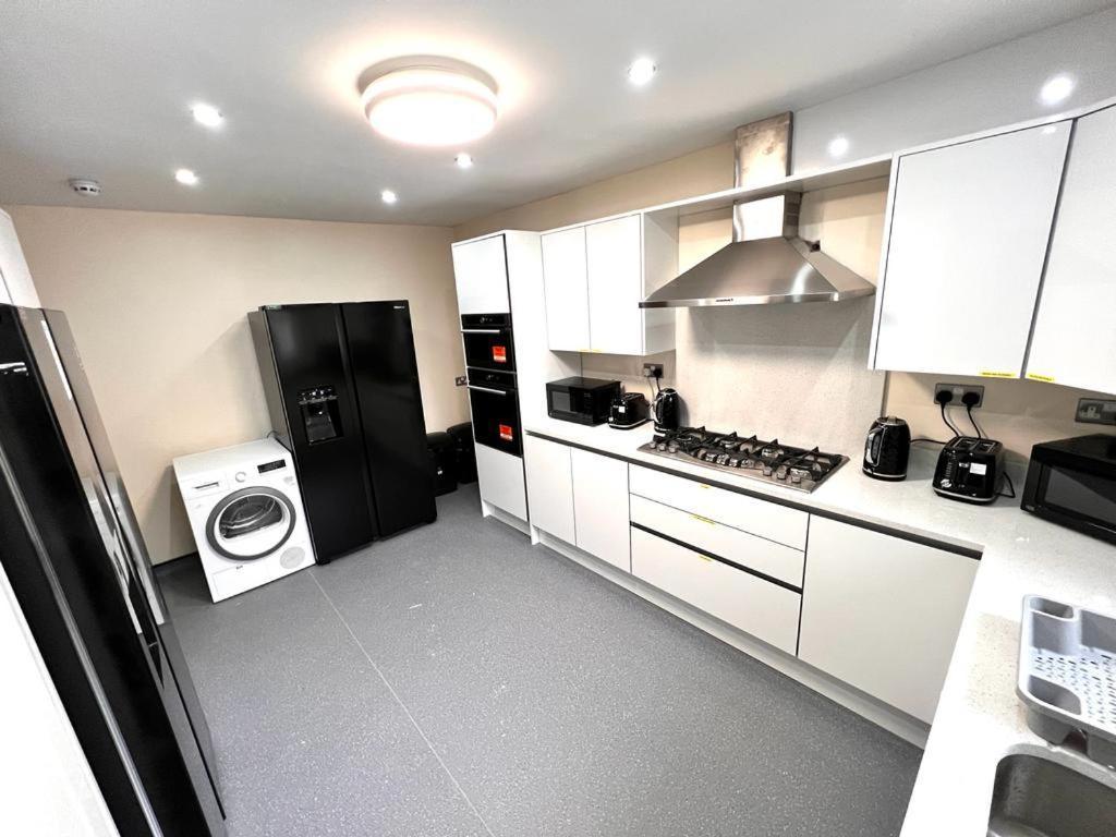 Appartement Nines Of Elegance At Castle Road à Birmingham Extérieur photo